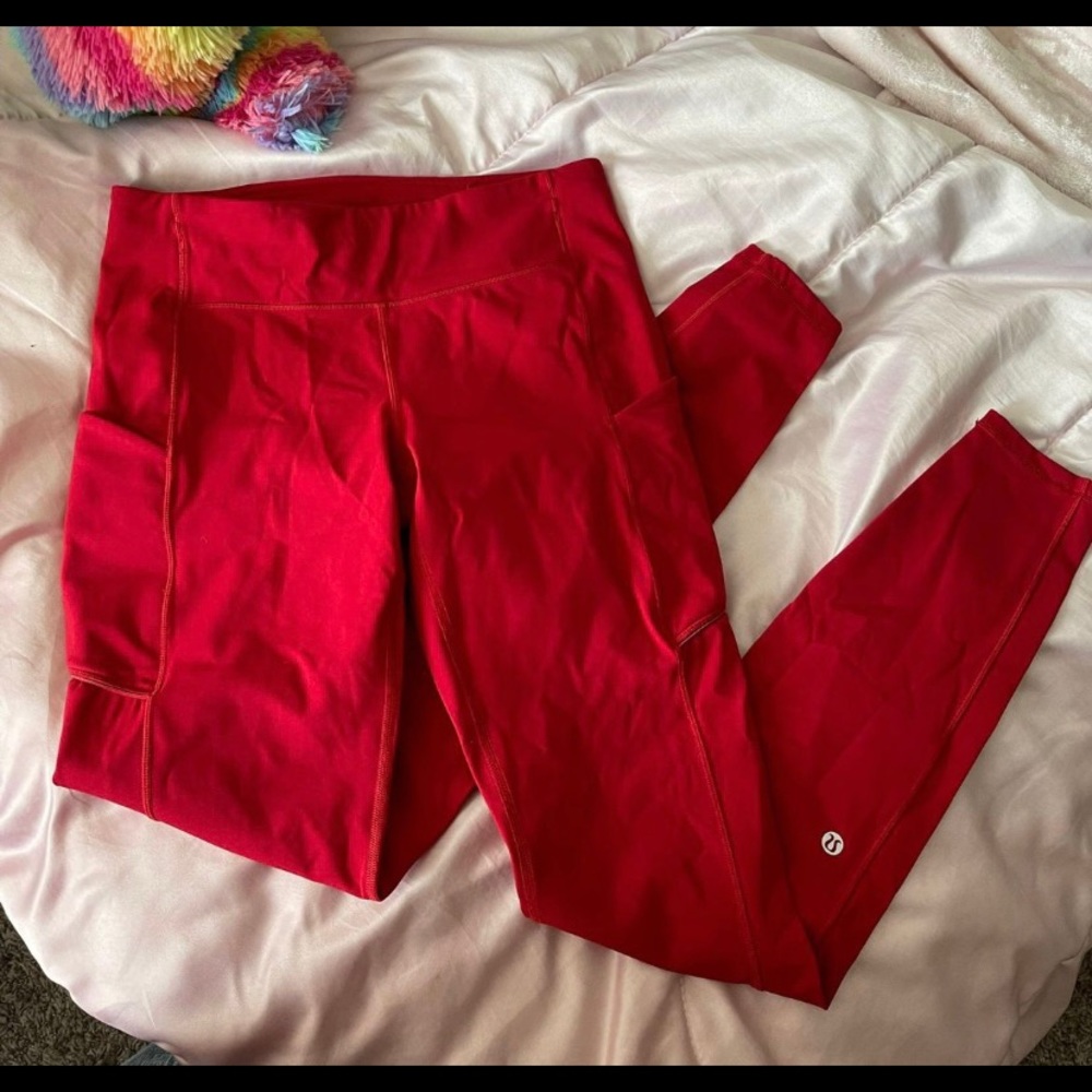 Lululemon Speed Up Tights red size 8